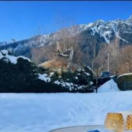 아파트 Cozy With Garden Parking And Mont-blanc View