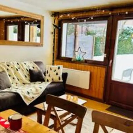 Cozy With Garden Parking And Mont-blanc View 아파트